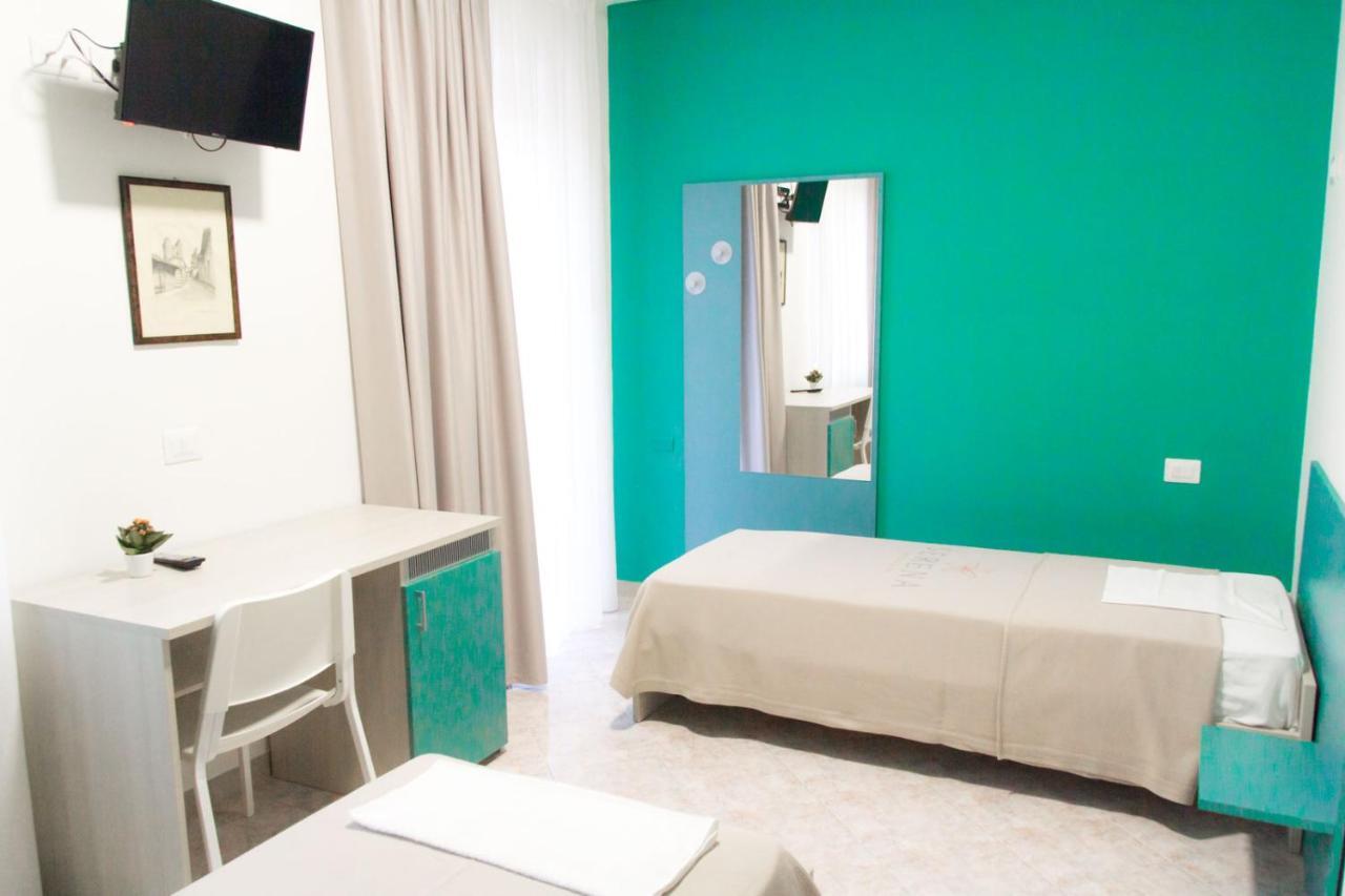 Serena Rooms Solofra Exterior foto